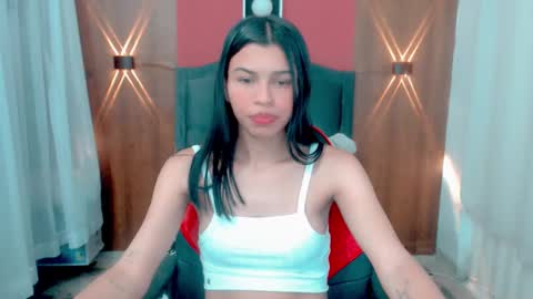 lyanamerry03 online show from December 2024 07:39:02 PM