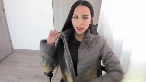 Lyanna online show from October 2025 12:06:02 PM