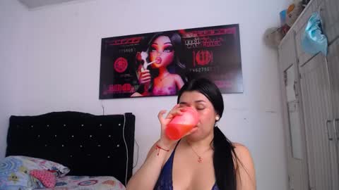 lyda   online show from October 2025 07:14:02 PM