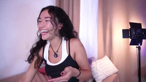 Lyhana Lee online show from March 2026 01:11:02 PM