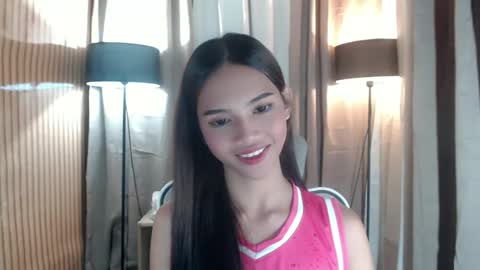 LYKA LOOPS online show from March 2026 10:52:01 AM