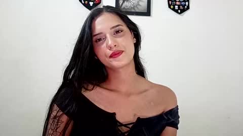 Snapshot of lyla205 chatting on December 2024 02:48:02 AM lyla online show from December 2024 02:48:02 AM