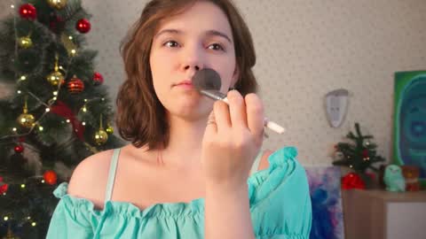 hi im Lyle online show from December 2024 03:07:02 AM