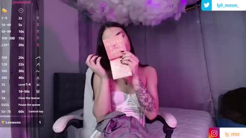 Littl online show from November 2025 03:34:01 AM