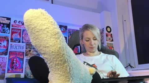 Lylith Skye NO NUDE model online show from January 2025 04:39:01 PM