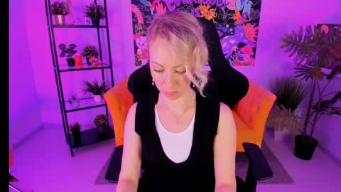 Lylith Skye NO NUDE model online show from January 2025 10:40:01 AM