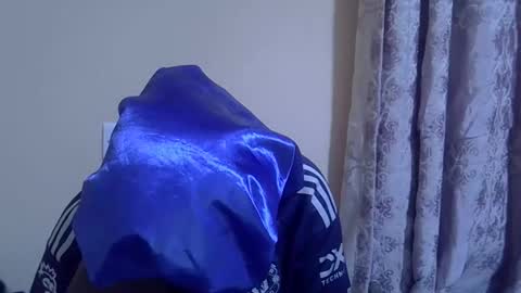 lyn_anna online show from February 2026 03:27:02 AM