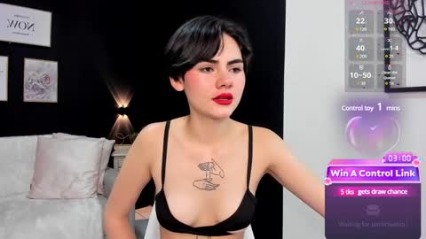 Lyn online show from December 2024 02:22:02 PM