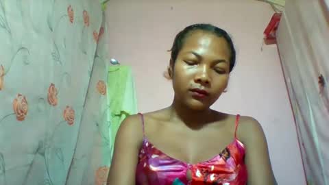 Snapshot of lyndah19 chatting on February 2026 04:08:01 AM lyndah19 online show from February 2026 04:08:01 AM