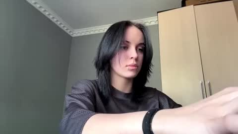 Snapshot of lynettawiseman chatting on June 2026 07:42:01 AM Eva online show from June 2026 07:42:01 AM