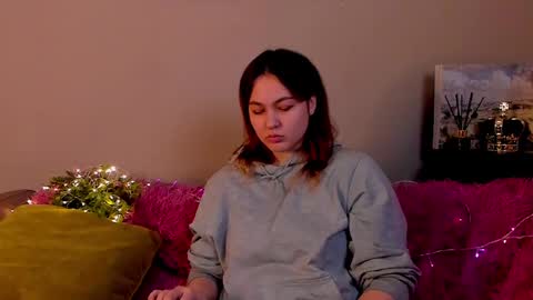 Alice online show from December 2024 05:55:01 PM