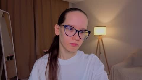 Sara online show from March 2026 04:13:01 PM