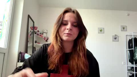 Sophia online show from April 2026 10:11:01 AM