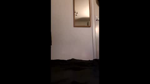 lynnazz online show from January 2026 12:48:01 AM