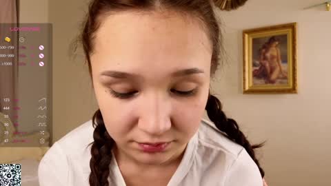 Lola online show from February 2025 06:19:01 PM