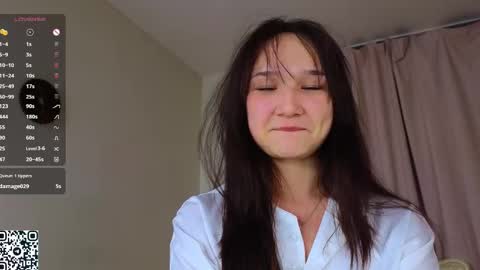 Lola online show from February 2025 11:54:02 PM