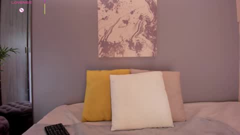 Snapshot of lynnsam_ chatting on October 2025 11:23:01 PM lynnsam_ online show from October 2025 11:23:01 PM