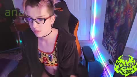 Lynx Anarres online show from September 2025 04:22:01 AM