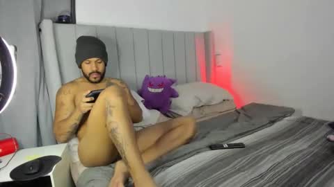 Snapshot of lyon_dark chatting on November 2025 11:50:01 PM Lyon Dark online show from November 2025 11:50:01 PM