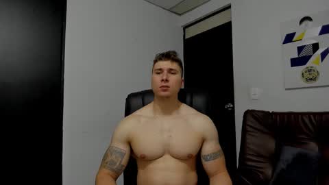 Lyonel online show from October 2025 06:19:02 PM