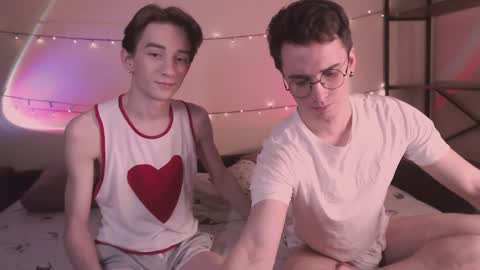 KennyEliot online show from January 2025 05:37:01 PM