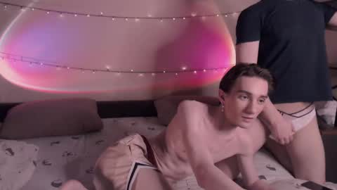 KennyEliot online show from February 2025 06:21:01 PM