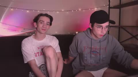 KennyEliot online show from October 2025 06:19:02 PM