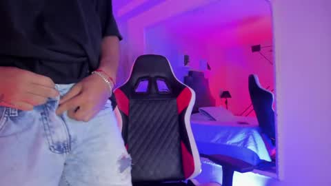 Lyon Gold online show from April 2026 01:31:02 PM