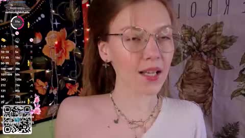 Lyra online show from November 2025 12:24:01 AM