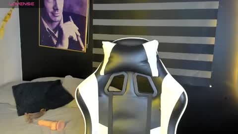 lyralux10 online show from September 2025 04:55:02 AM