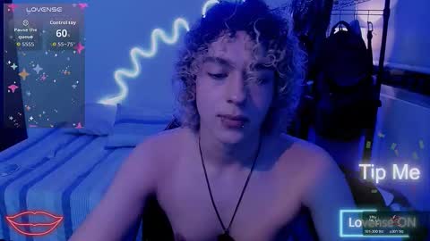 Snapshot of lyric_mirage chatting on February 2026 04:52:02 AM Lyric online show from February 2026 04:52:02 AM