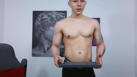 Lysan online show from December 2025 05:09:01 PM