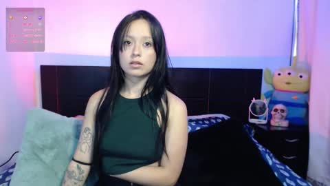 lyshana online show from November 2025 05:01:02 PM