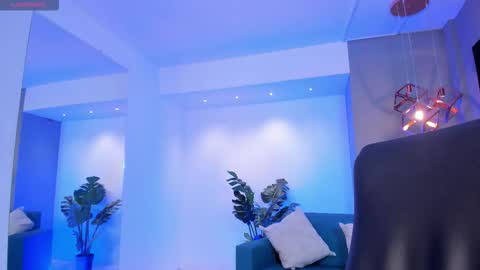 Lyssa  Everyday From 0700 to 1630 Col Time online show from October 2025 01:45:01 PM