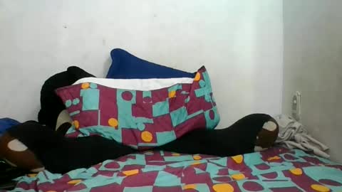 m0ntana777 online show from September 2025 04:10:02 PM