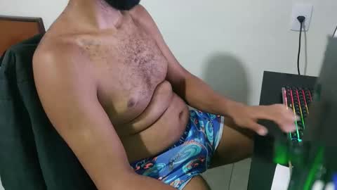 m0ren01995 online show from February 2026 05:49:02 PM