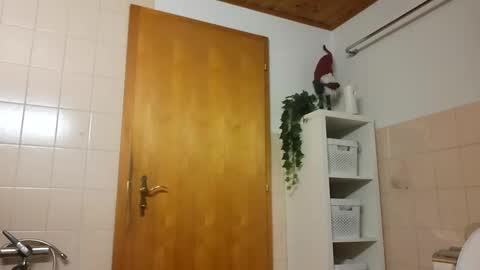 Fucklover online show from December 2024 05:05:02 PM