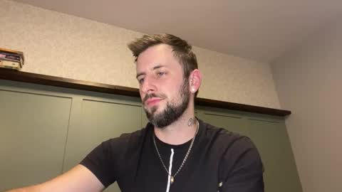 Snapshot of m_stephen chatting on February 2026 04:41:02 AM m_stephen online show from February 2026 04:41:02 AM