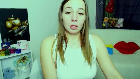 Snapshot of m_vikki chatting on February 2026 01:27:02 PM Vikki online show from February 2026 01:27:02 PM