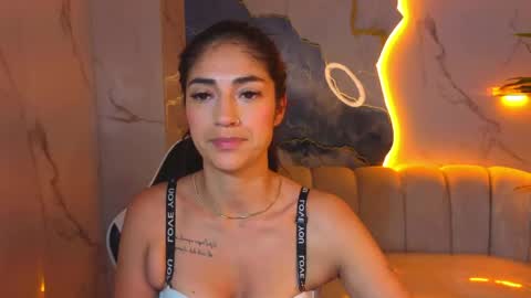 Mabell online show from May 2026 02:53:02 AM