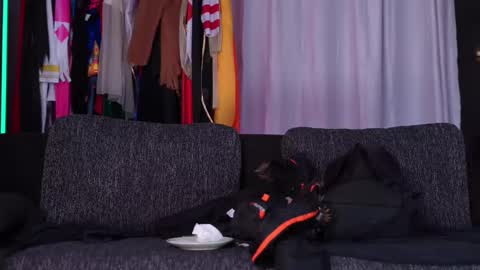 Mac Troy online show from February 2025 08:31:02 PM