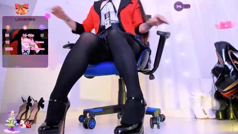 MacarenaIndependent model  online show from December 2025 07:53:02 PM