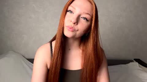 Snapshot of machelleunderdahl chatting on August 2026 10:30:01 PM Nicole online show from August 2026 10:30:01 PM