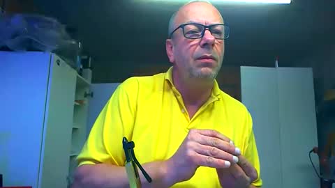 Andy online show from March 2026 07:10:01 PM