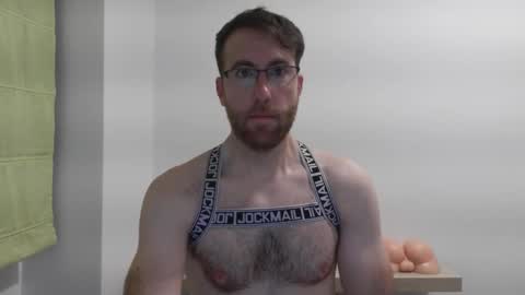 Snapshot of machohiberiko chatting on February 2026 05:44:02 PM Jota online show from February 2026 05:44:02 PM