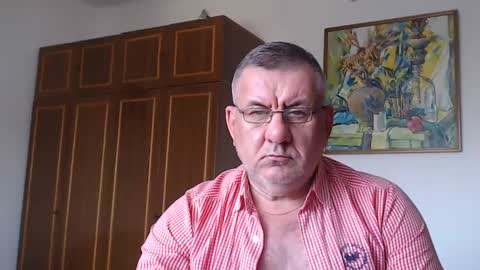 Macho online show from February 2025 12:19:01 PM