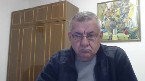 Macho online show from October 2025 06:52:01 PM