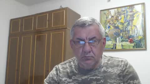 Macho online show from April 2026 06:43:02 PM