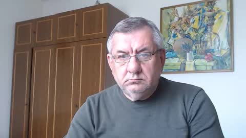 Macho online show from May 2026 01:27:01 PM