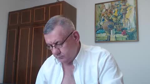 Macho online show from May 2026 01:06:01 PM